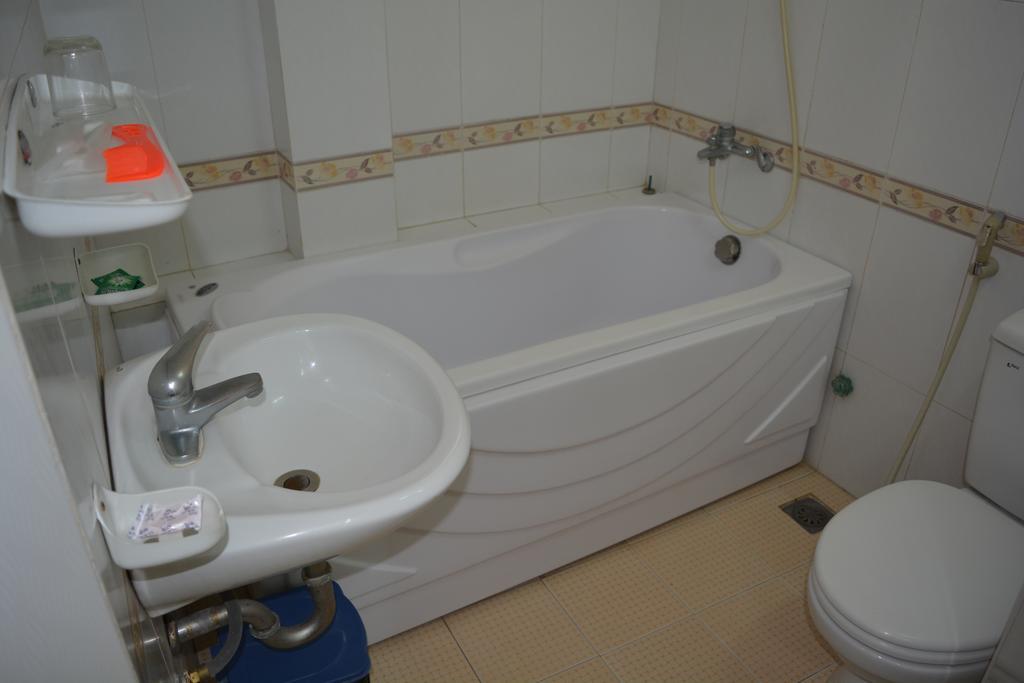 Hoang Cuong Hotel Hanoi Luaran gambar